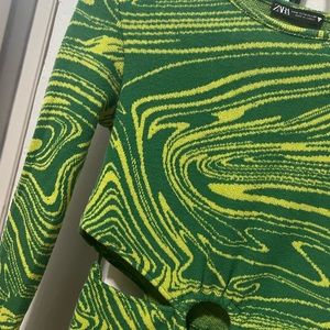 ZARA Long sleeve cut out detail body com dress
